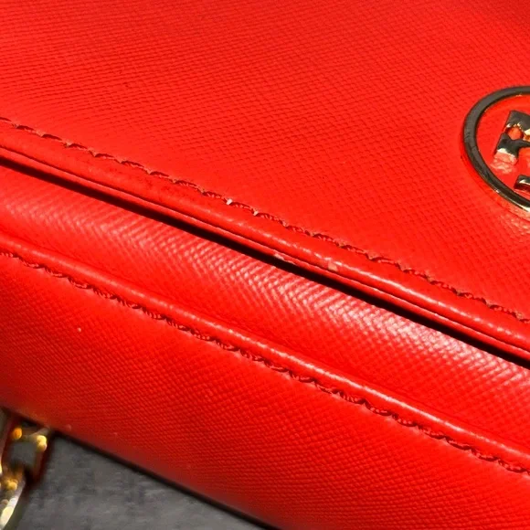 Tory Burch Robinson Chain Bag in Poppy Red - Picture 5 of 14